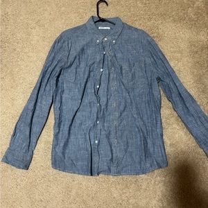 Men’s long sleeve blue jean button up shirt!
